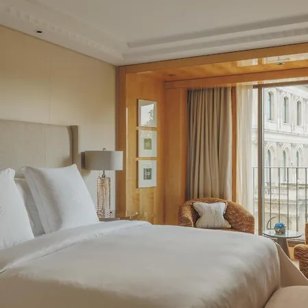 Four Seasons Hotel London At Park Lane-2